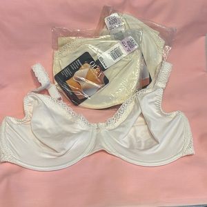 Olga bras, 2NWT, one nwot